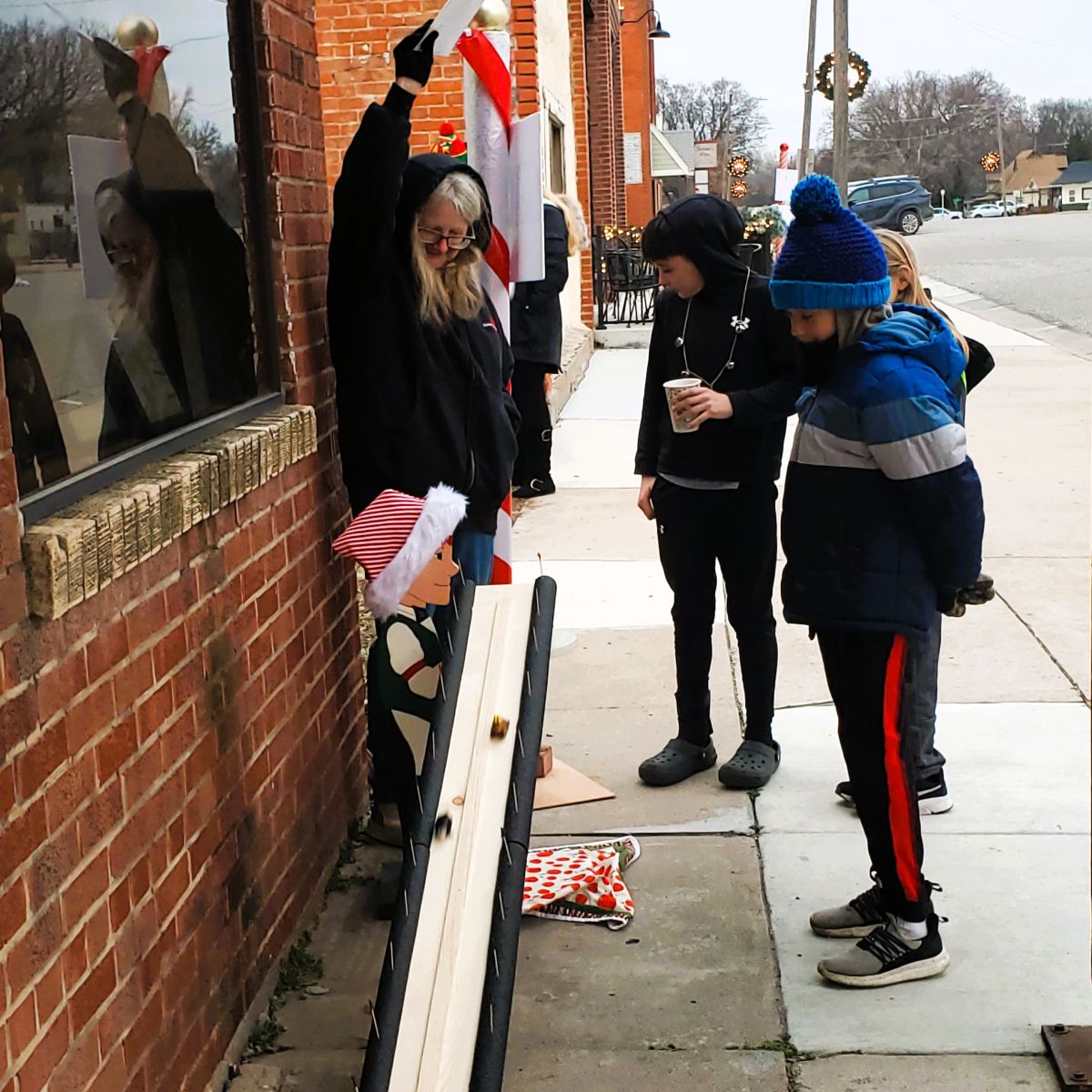 Whitewater Pizza set up car races