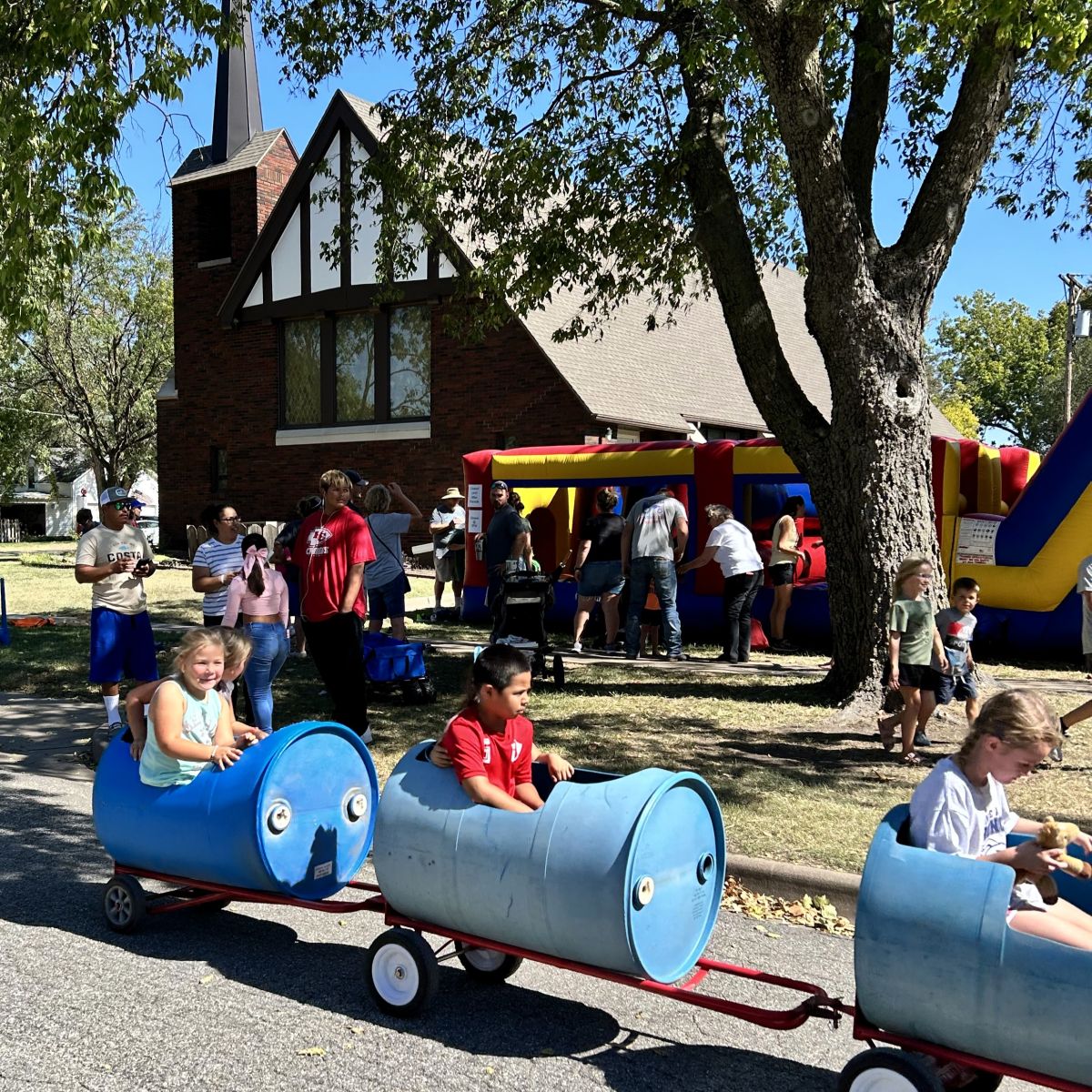 inflatibles and bucket train for little kids